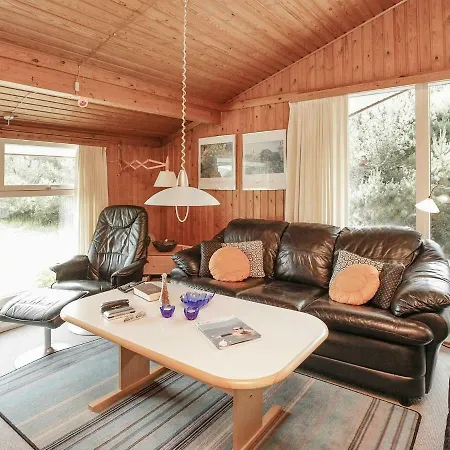 Tranquil Holiday In Nordjylland With Terrace Ferienhaus Laeso