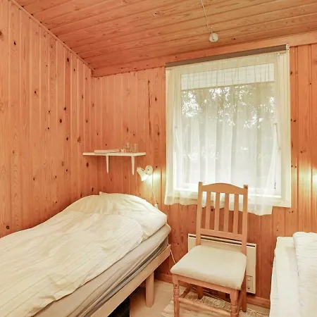 Tranquil Holiday In Nordjylland With Terrace Ferienhaus Laeso